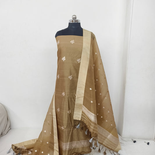 Handloom kadwa suits set satain border silver zari